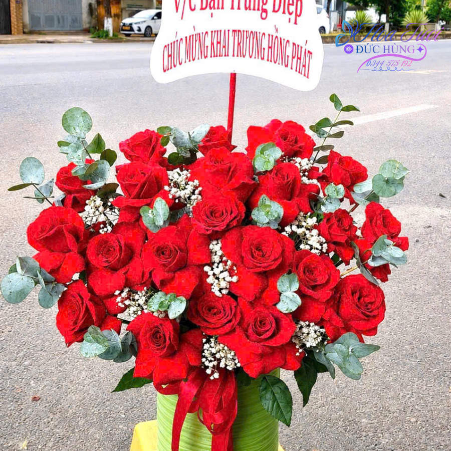 Giỏ Hoa Vàng Sang Trọng GH014